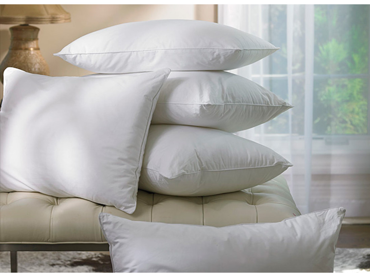 Giữ vệ sinh gối để bảo vệ không gian ngủ trong lành